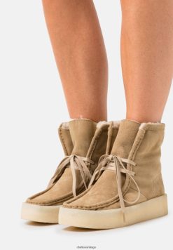 Clarks botas de invierno clarks wallabee cup hi color canela claro ZHDD047091 unisexo bronceado suave